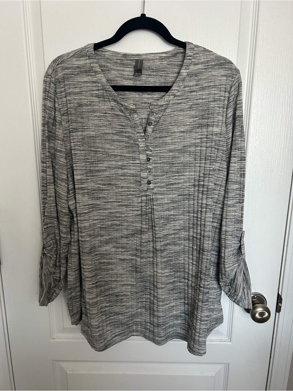 Denver Hayes Gray Marled Henley Long Sleeve Top